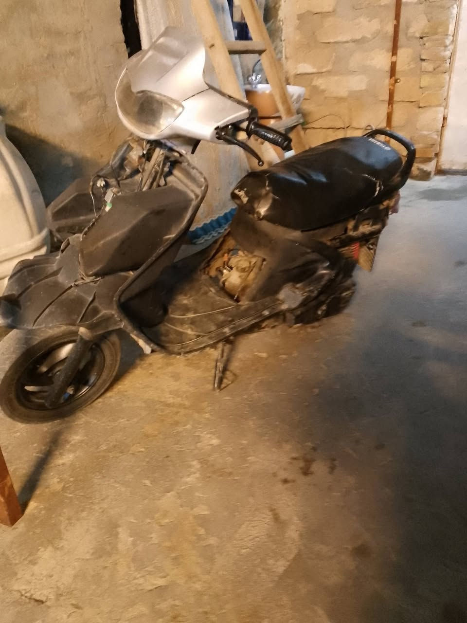 السلام عليكم فراشه فحل مكاني نجف راح احط رقم الشرائم اتصل
***********
