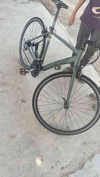 سلام وعليكم بايسكل مال باله البيع سعر 180 وبي مجال رقمي. 07732040857