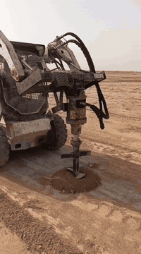 السلام عليكم عندي الاليات شفلات بوبكات زغير كيله وبرينه ونقار وبوكلاين للايجار مكاني بغداد وشتغل جميع المحافضات ***********
