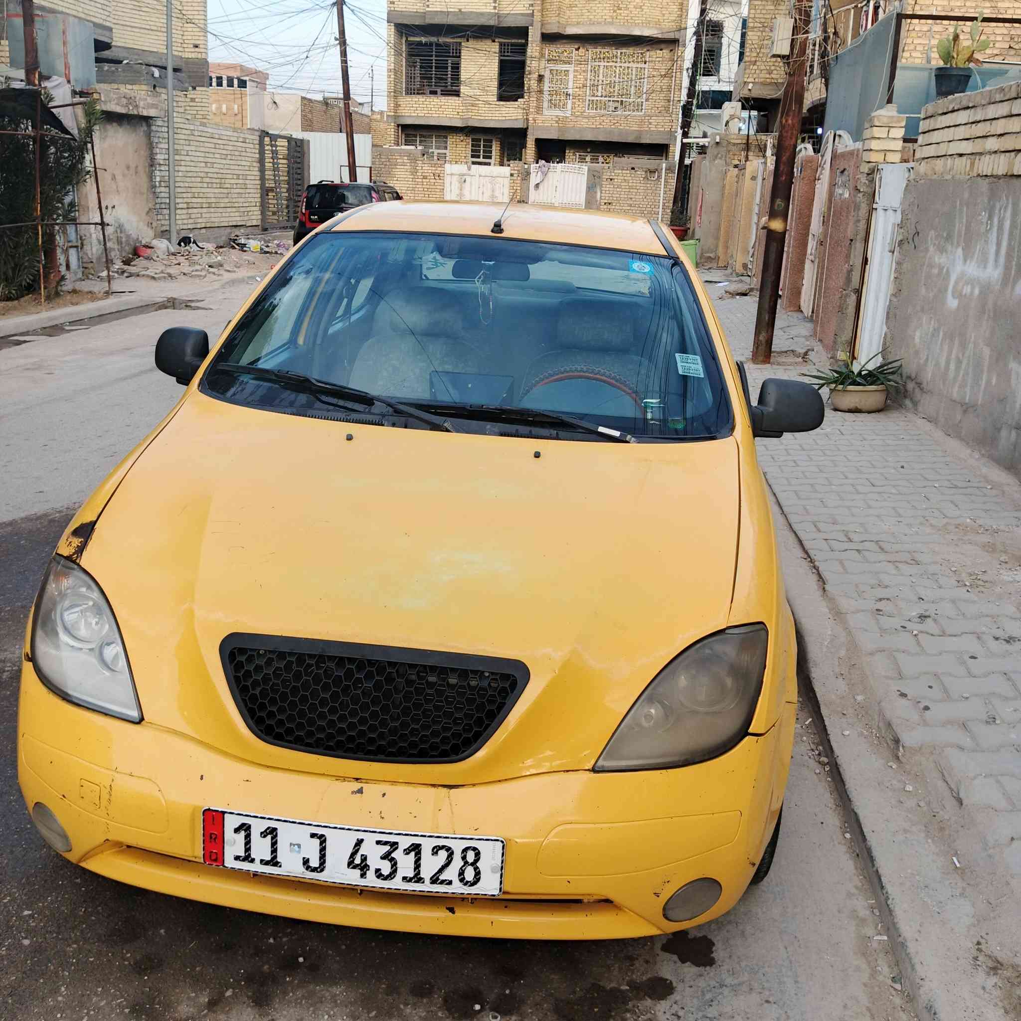 سلام عليكم طيبه موديل 15 كير ومحرك خير من الله صدر امامي خلفي جديد قبل سبوع شديته (نقصها بس تبريد) تدفئه شغاله تايرات نص عمر باتري جديد سعر٣٢ مكاني حسينية الراشديه ***********

