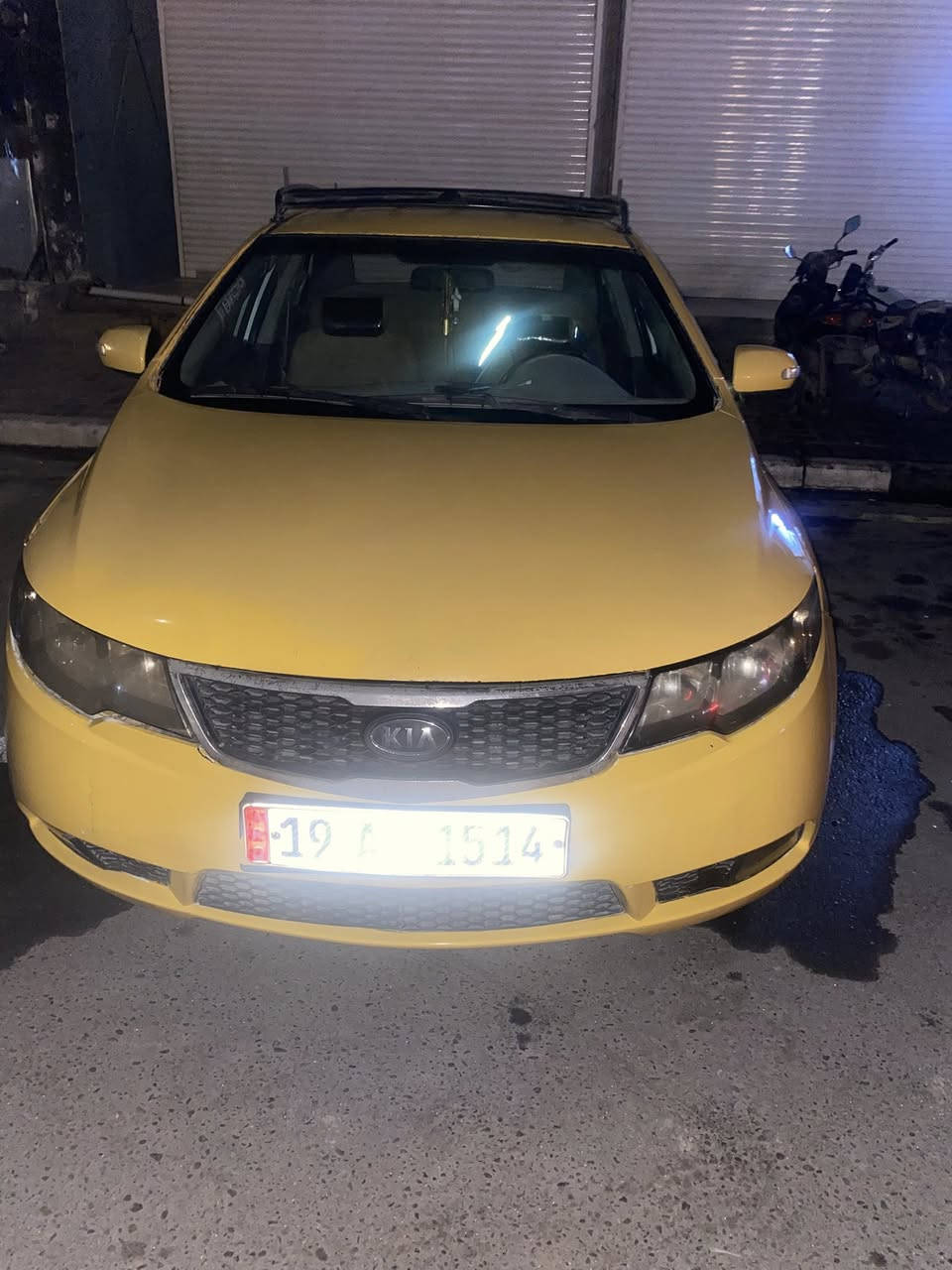 السلام عليكم سياره فورتي امريكي  للبيع موديل 2010 رقم جديد كربلاء محرك 2000 حادثه بلفخذه  
 السعر 78 متواجد وتساب 
***********
