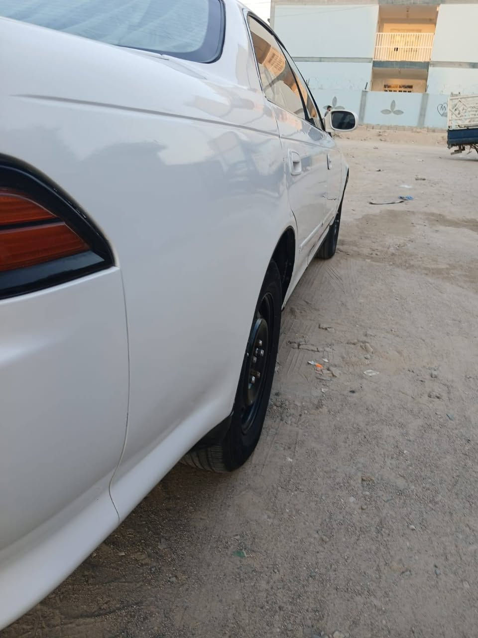 للبيع مارك نفخ مديل 94 سياره مكفوله من  العيب شرعي والكص ونقل جثه. رقم بغداد  مشروع وطني سنويه الغايه 29 .تحويل ثاني يوم راعيه موجود يمي
محرك ثنين ونص حداديه جديده تخم تاير جديد السعرر 54 مكان بصره ابي خصيب محيله الشراي يخابرني ***********
