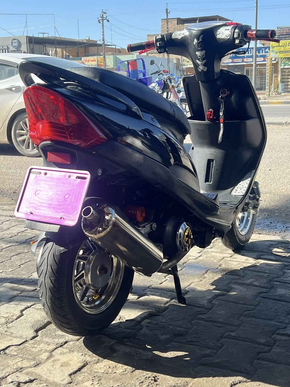 سلام عليكم ماكس للبيع بوشه 55 تجفيت جديد
دراجه مال جناي كامله من كلشي سلف لايت اشاير هورن كيلو متر طوافه كله شغال  وبيه هواي غراض تزويد دراجه حلوه مرتبه على ايدي ما متعبه

السعر 600 وبيه مجال للشراي مو شراي لا تعبني 

رقم *********** مكاني نجف حي العسكري شارع الادله
