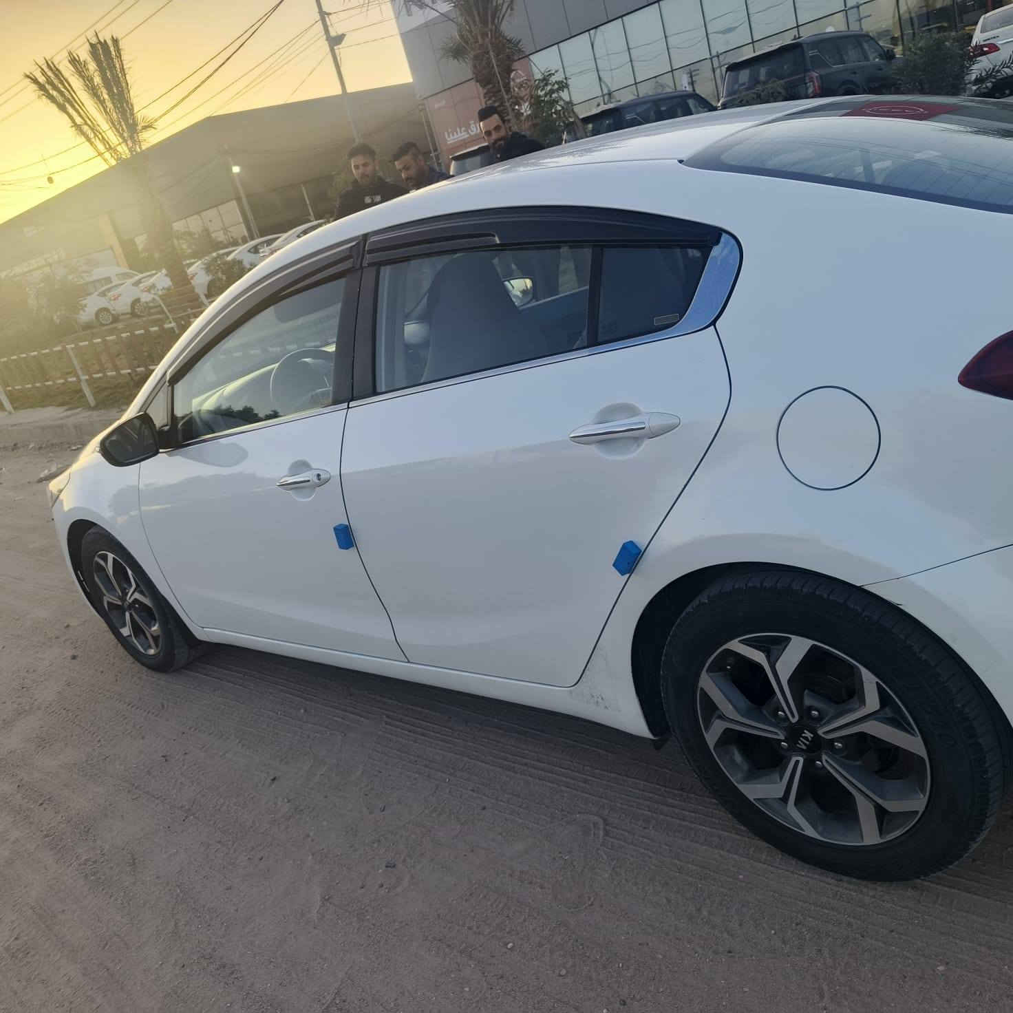 سيراتو مديل ٢٠١٧ فوول vip مكينه 2.0 دوش ٣ انضمه قياده شفتات ستيرن تدفئه تبريد ستيرن كشنات كشنات جلد فتحه قطعتين تبريد السياره فوول للأخير رقمها بغداد مكانها نجف بيها قبق جنطه مبدل جاملغ الأمامي بي بارد ماشيه ١٣٢ الف السعر ١٣٨ مكان السياره نجف


**إذا كنت صاحب هذا الإعلان وتريد حذفه لأي سبب، رجاءا أرسل رسالة إلى الدعم الفني**