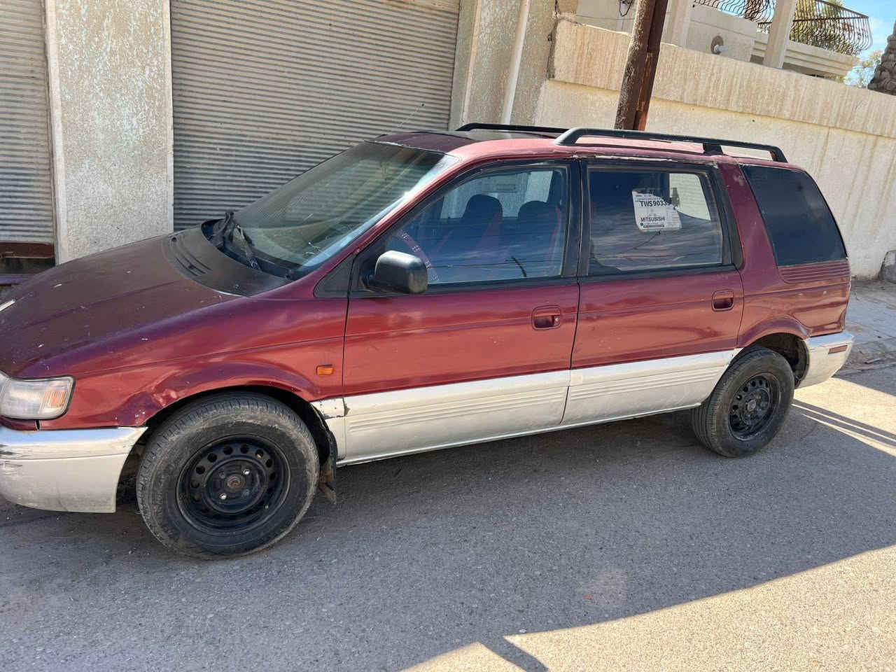 سلام عليكم ورحمة الله وبركاته سياره. مستبوشي للبيع السعر ٢٣ وبيه مجال الرقم انكليزي ماشاء الله حلوه ومجنبزه خير من الله مكان ديالئ شهربان مكفوله كير ومحرك وشرط تحويل ثاني يوم   الرقم‏ 
‪0771 153 5781‬‏ اتصل وبيك خير وتدلل
