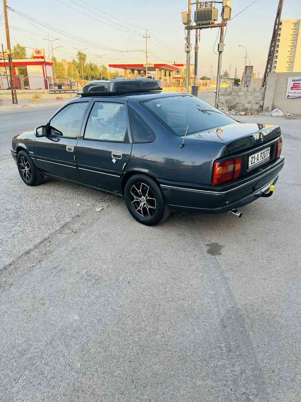 من رخصت ادمن
اوبل 1994
حجم محرك 18
تبريد تتفيه شغال 
سياره لا طربه لاتبديل فقط صبغ جمالي بدون معجون 
صدر امام خلفي جديد 
تايرت ويل كروم جديد 
كهربائية كلها شغال 
قفل مركزي 
بدنه بيلادي 
سنويه رقم هزه جديد 
كوبون بنزين بي 
سعر سياره 58بي مجال للطيبين 
رقم صاحب سياره 
***********

