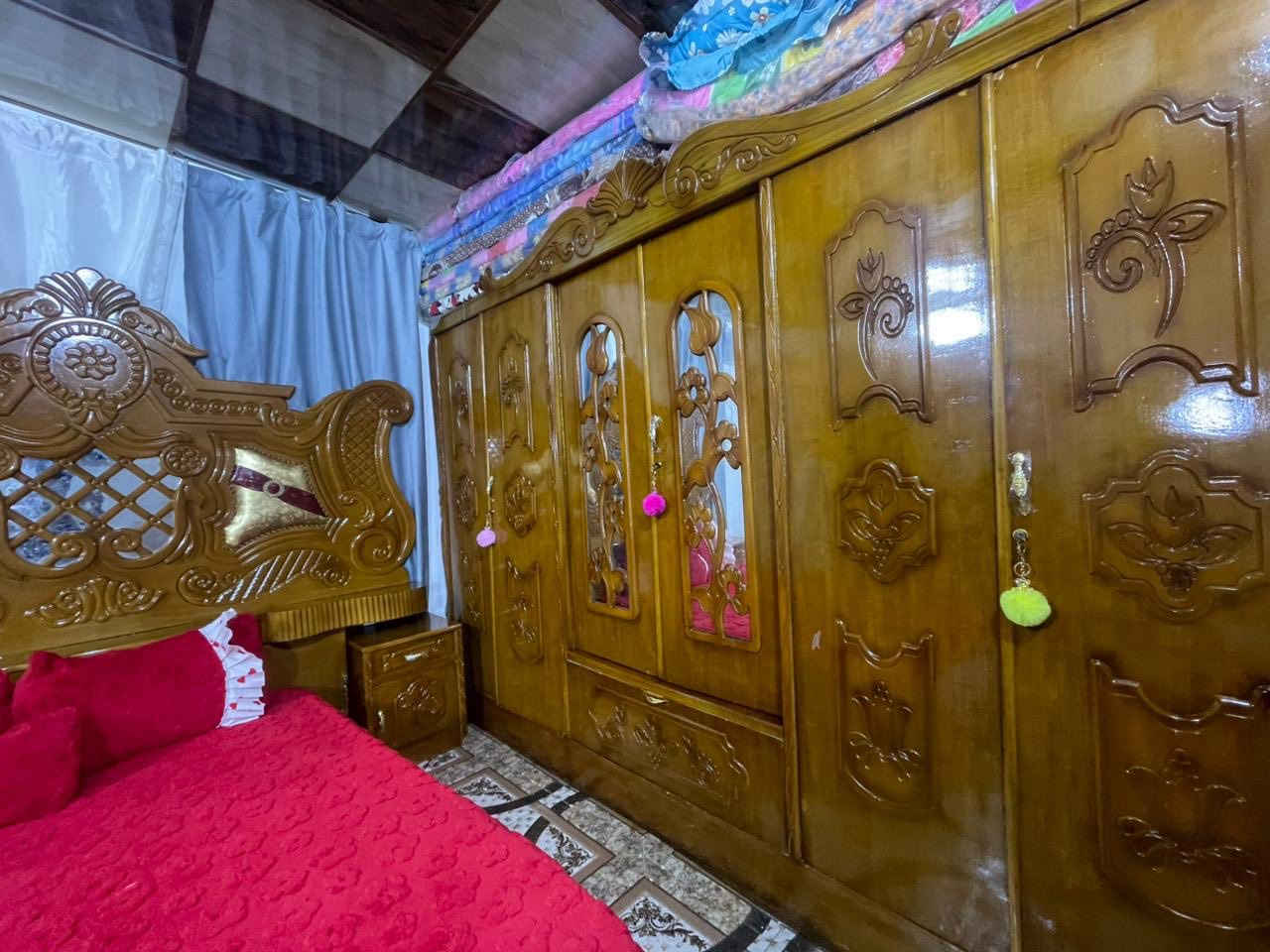 غرفه عراقي نضيفه صاج البيع عنوان زبير سعر ٨٠٠  رجآ مو شراي لايتصل ***********
