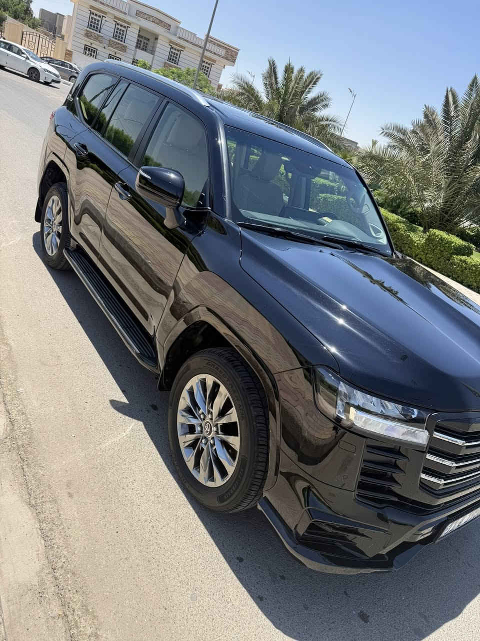 السلام عليكم للبيع لاندكروز موديل 2022 تكمه وسنويه ساز تطبيق ثلاث شاشات   تريد تحويل ثاني يوم مكفول كفالة عامه من صبغ وتبديل وفتح
جديدة معنى كلمة
فول موصفات 1/1
بصمه تشغيل
بصمه أبواب لمس
تشغيل عن بعد فتحه سلايت
كشنات ثنين كهرباء
كشنات جلد
كشنات تدفئه تبريد
 السياره مغلفه ppf بلكامل 
زراكات
مري شفط
شاشات خلفيه
مطفايه حريق
جنطه شفط
سبعه راكب
ثلاث قطع تبريد
محرك توان تيربو  
حساس امامي
حساس خلفي
سبير منازل
وباقي موصفات ساز معروفه

سعر(620) وبيها مجال
الاستفسار اتصل على الرقم ***********
مكان الرمادي
