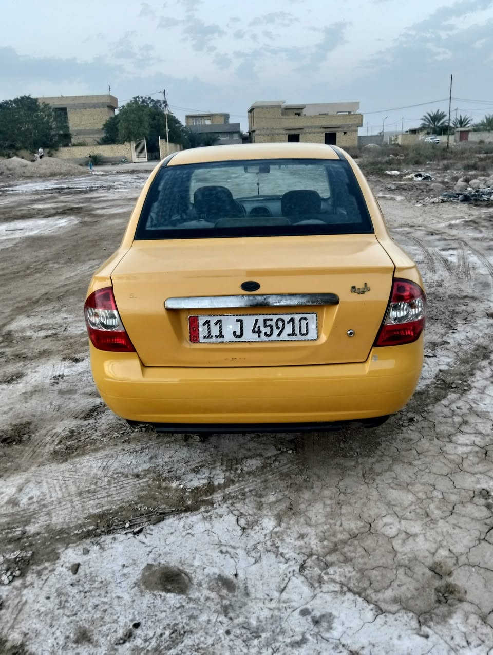 مرحبا ..
2015

مكفولة من كلشي

تراي للبصرة

مكاني واسط

مراوس فقط مع خصوصي 

بيع مابيع مراوس مع خصوصي فقط
***********
