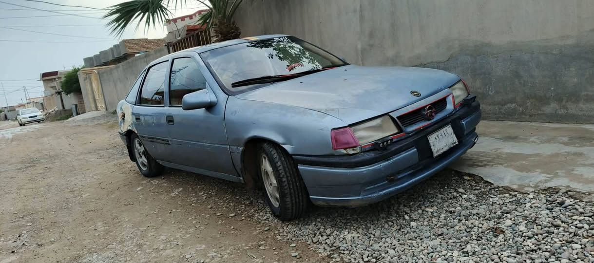 السلام عليكم  للبيع سياره اوبل فكترا.           حجم 16محرك 1600 كير محرك شرط كهربائيات كلها شغاله فحص صلاح الدين السعر 15وبيها مجال  ***********
