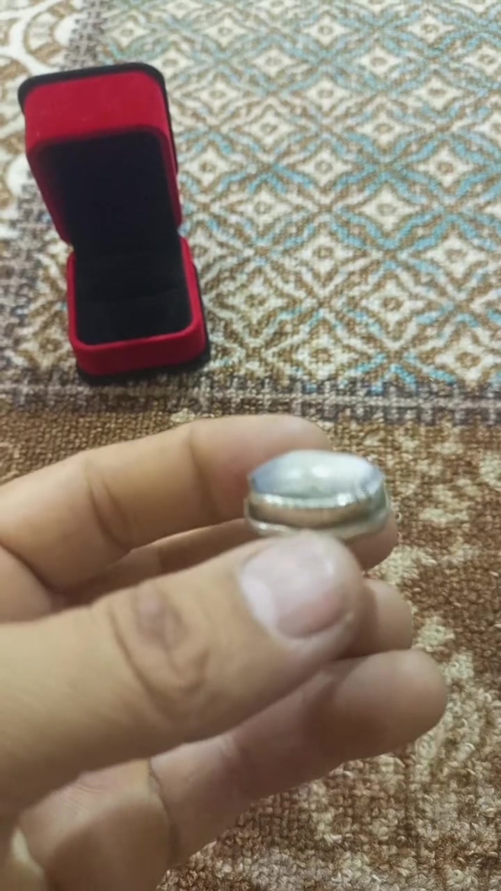 السلام عليكم محبس سليماني قديم شرط قديم مال ملاكط خرزه مشكوله تفاصيل خاص وسعر هم خاص الله شاهد بيه روحانيه قويه


**إذا كنت صاحب هذا الإعلان وتريد حذفه لأي سبب، رجاءا أرسل رسالة إلى الدعم الفني**