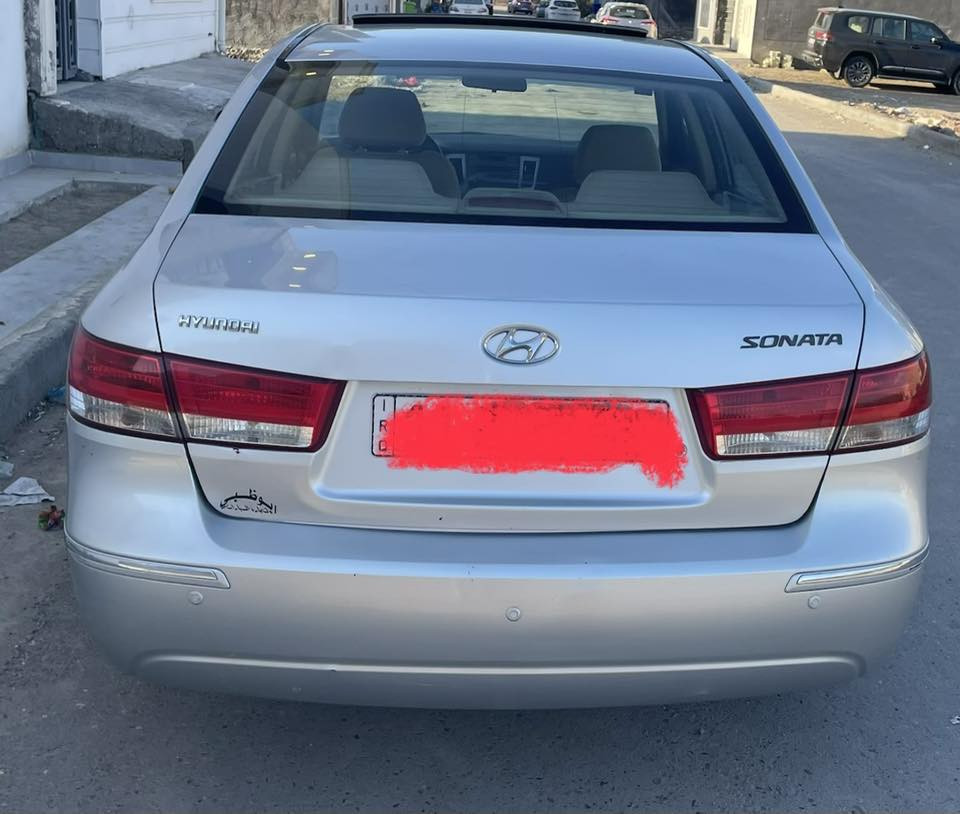 السلام عليكم
سوناتا 2009 للبيع رقم بغداد الجديد 
فول مواصفات دواخل بيجي وعسلي ، فتحه بالقمارة . سيارة جديدة ممتعوبة مال بيت ماشية 110 حقييقيي 
عليها ادامة كامل وتخم تاير جديد
السعر 110 وبيها مجال بسيط راسلني ادزلك سونار
رقم الهاتف ‭‭0780 928 2080
