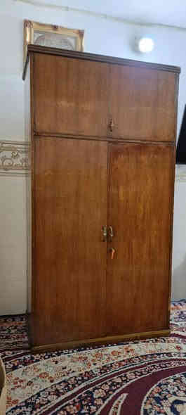 كنتور صاج طابقين بابين ب 100 ألف + مكينة خياط برذر شغالة نظيفة 200 ألف *********** العمارة
