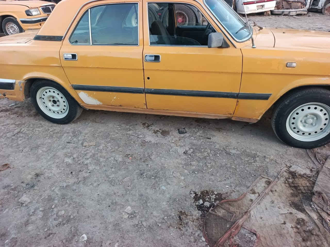 السلام عليكم
فولكه لبيع مكينه ثنين ونص
سنويه ل 22
تبريد شغال حداديه جاهزه
اكسن محور سيدان سياره
جاهزه عله اخر حبايه
السعر  20
***********
