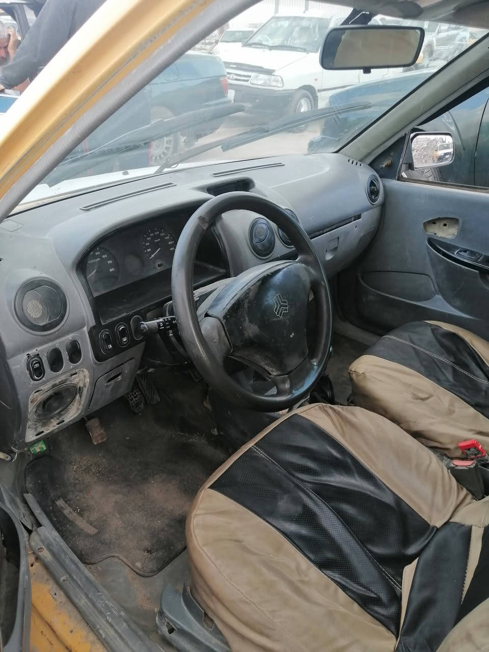 سلام عليكم من رخص الإدمان مدير الكروب المحترم سايبه رقم ميسان موديل 2012 سياره بدون راعي السعر 9وبيه مجال لاستفسار تصل *********** مكاني كربلاء قرب سيد سماعيل
