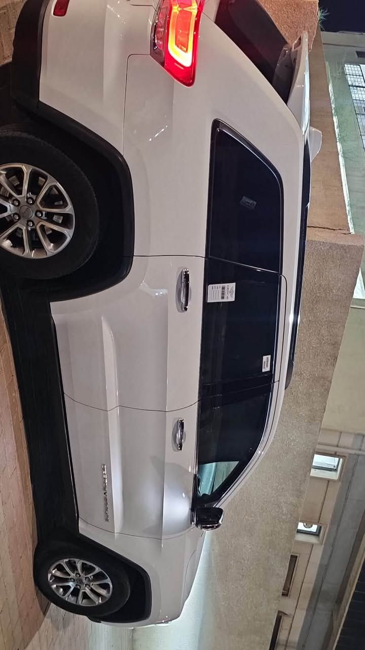 للبيع جيب لاريدو ٢٠١٤ خليجي رقم سليمانية
دفع رباعي فول مواصفات بانوراما كشنات جلد تبريد تدفئة  كير طيارة  صندوق كهربائي بدون صبغ بيها بارد بباب السكن  للاستفسار التواصل مع  الرقم ***********  مكان السيارة موصل
