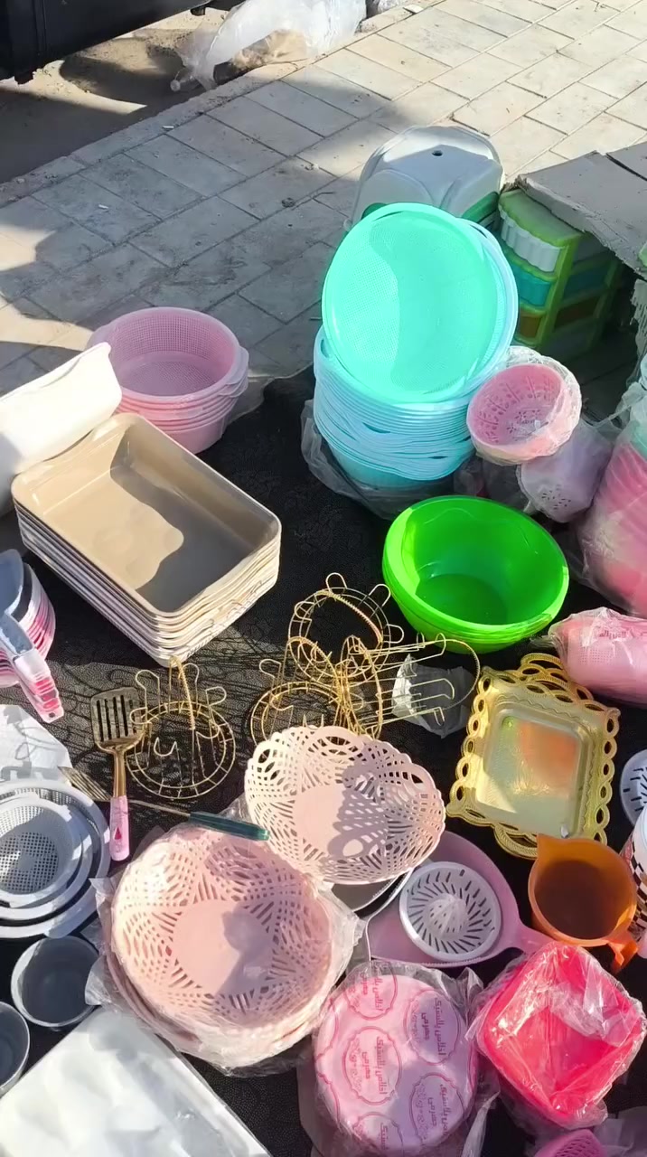 السلام عليكم غراض تصفيه محل بسعر الجمله ينباعن شلع ليريدهن
اتصل وبلخدمه ***********
