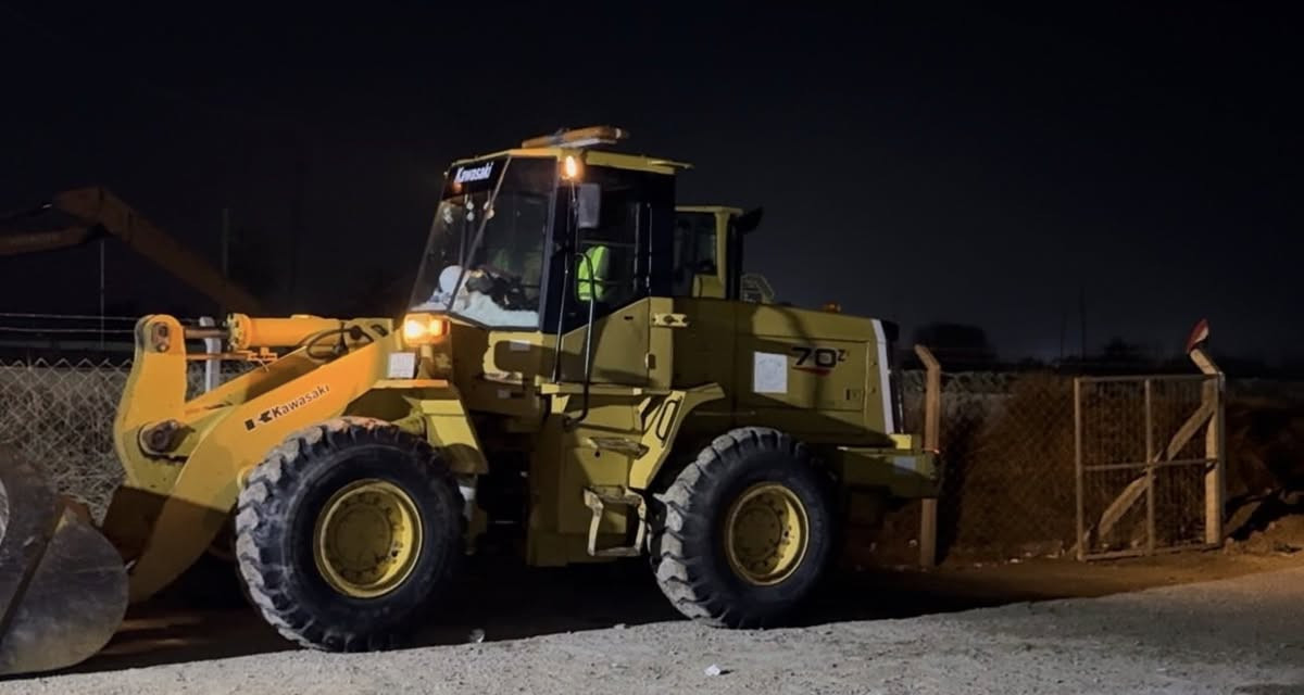 للبيع كاوسكي مديل ٢٠٠٧
رقم بغداد 
حجم ٧٠ وارد امريكي 
محرك ازوزه جي فايف
ليبر هايدرو 
السعر. ٥ ونص   وبي مجال 
***********
