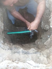 ربط مي وسحب مجاري وتصليح الكسورات وبأسعار مناسبة اتصل وتدلل 0776379028...