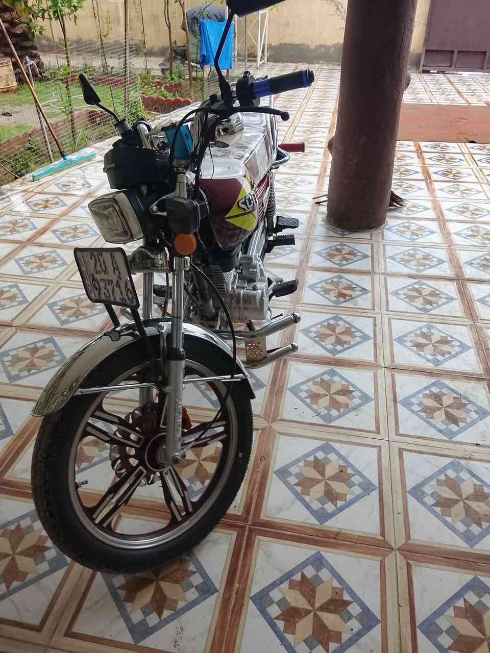 دراجه سيفان ٥ كير مرقمه ديالى انكليزي باسمي موديل ٢٣ نازله ب٢٤ دراجه جديده مضمومه جانت شرط اخت الزيرو


**إذا كنت صاحب هذا الإعلان وتريد حذفه لأي سبب، رجاءا أرسل رسالة إلى الدعم الفني**