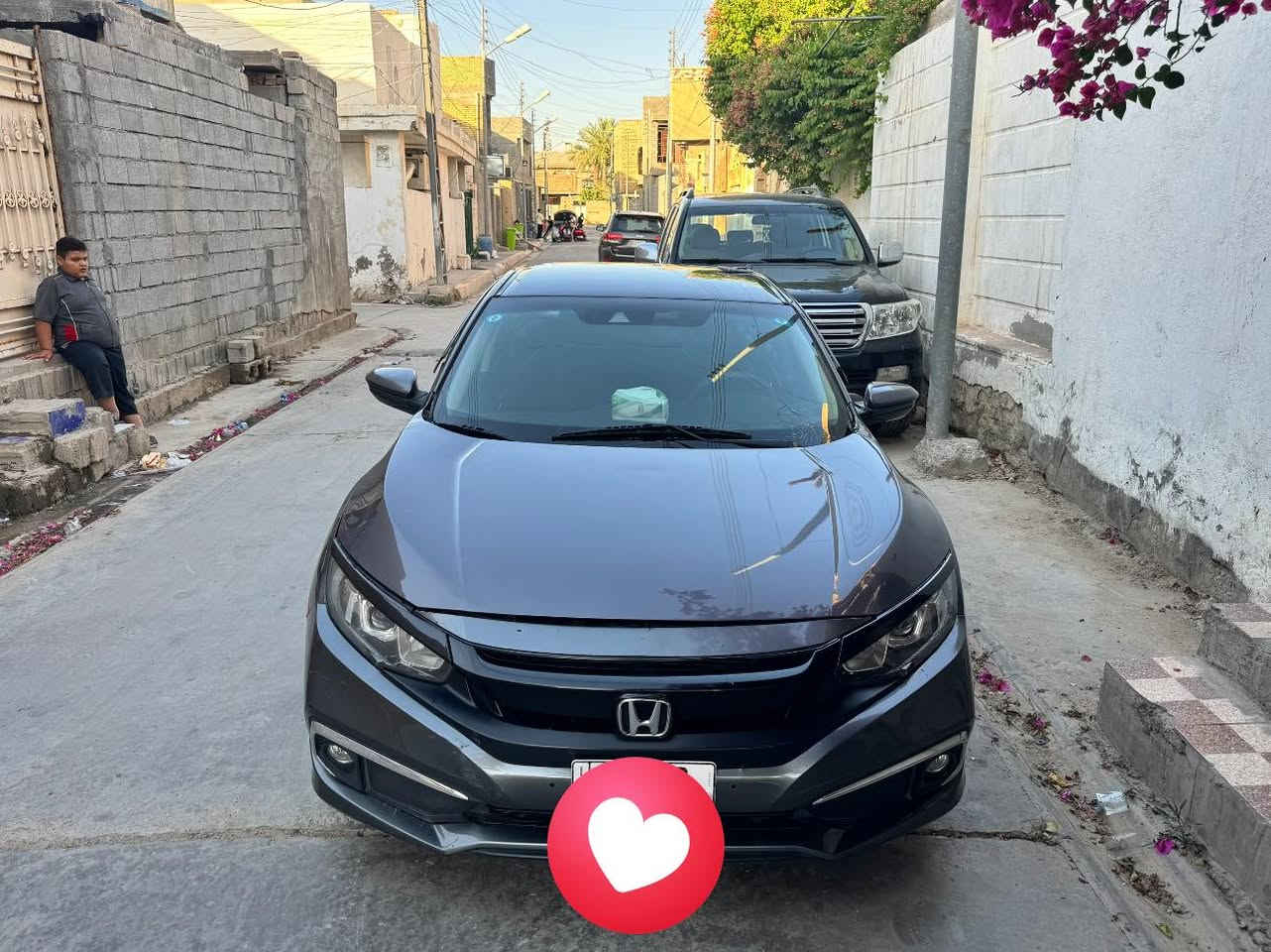 سلام عليكم هوندا سيفك 2021 رقم بغداد بسمي  130  $  بيه مجال ***********
