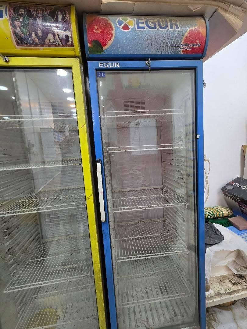 برادات عدد اثنين نضيفات تبريد فول

سعر الواحد ٣٠٠ وبي مجال

تواصل مع الرقم *********** كوله من طرف مندوبه ليان امانه
