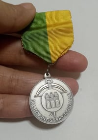 وسام الرماية • فضي • معدن مجهول