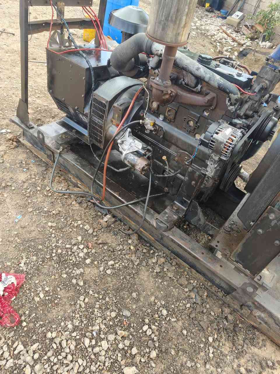 للبيع بيركنز انكليزي توليد 50 كيفي مكفول لاصرف ولا بخار للاتصال ***********
