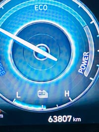 سيارة هيونداي إلنترا هايبرد، موديل مميز بمزايا هجينة واقتصادية في استه...