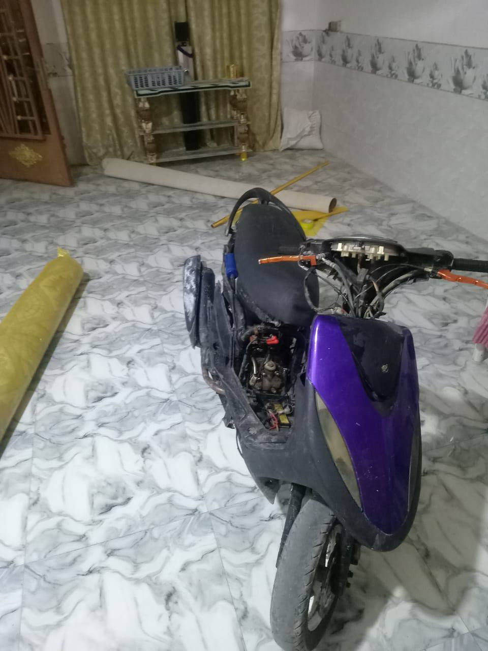 ماكس عدله بوشه 55مشيف كلجات رياضي غراضها كامله نقص بس ترايش وسواد الباتري مكينه ناعمه ودبلات رياضي امامي مكاني بابل سعر 300 مكلف بالنشر ***********
