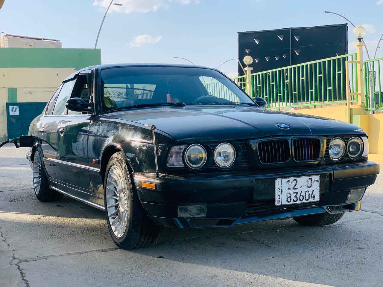 BMW 520 كير عادي
مكينة وكير وكسل شرط 

طالب 48$ وبيها مجال
***********

