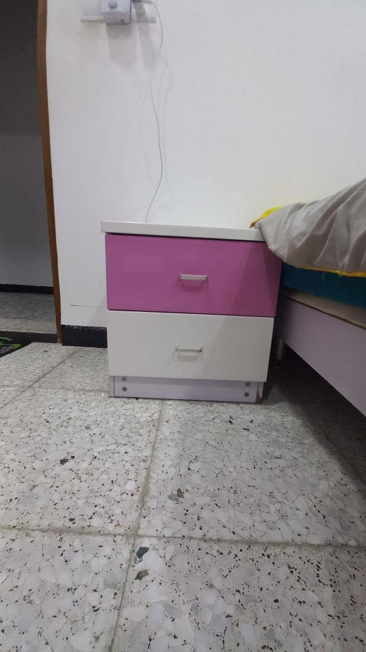 غرفة نوم للبيع نظيفه جدا كنتور ٣ ابواب وسريرين وميز تواليت وميز قرائه وشمعة ملابس
الموقع حي الجهاد الاطباء
***********
السعر اتصل وبيك خير وادلل
