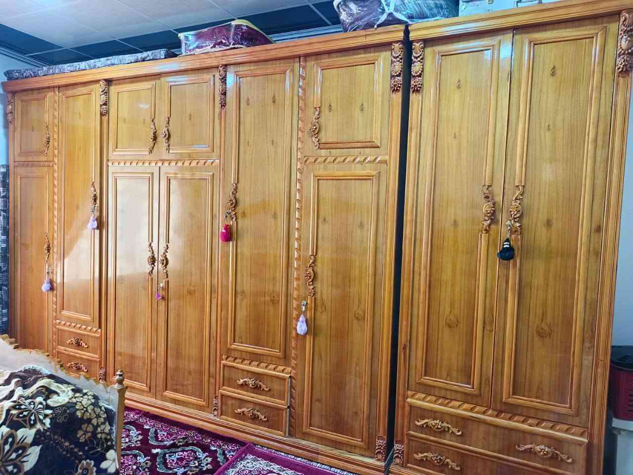 السلام عليكم غرفه للبيع
زان مصري
داخل وخارج 5ملم 
نضيفه حيل اخو الجديد 
مستعلمه تقريبن 6اشهر
السعر مليون و850 وبيها مجال
 الاتصال ***********

