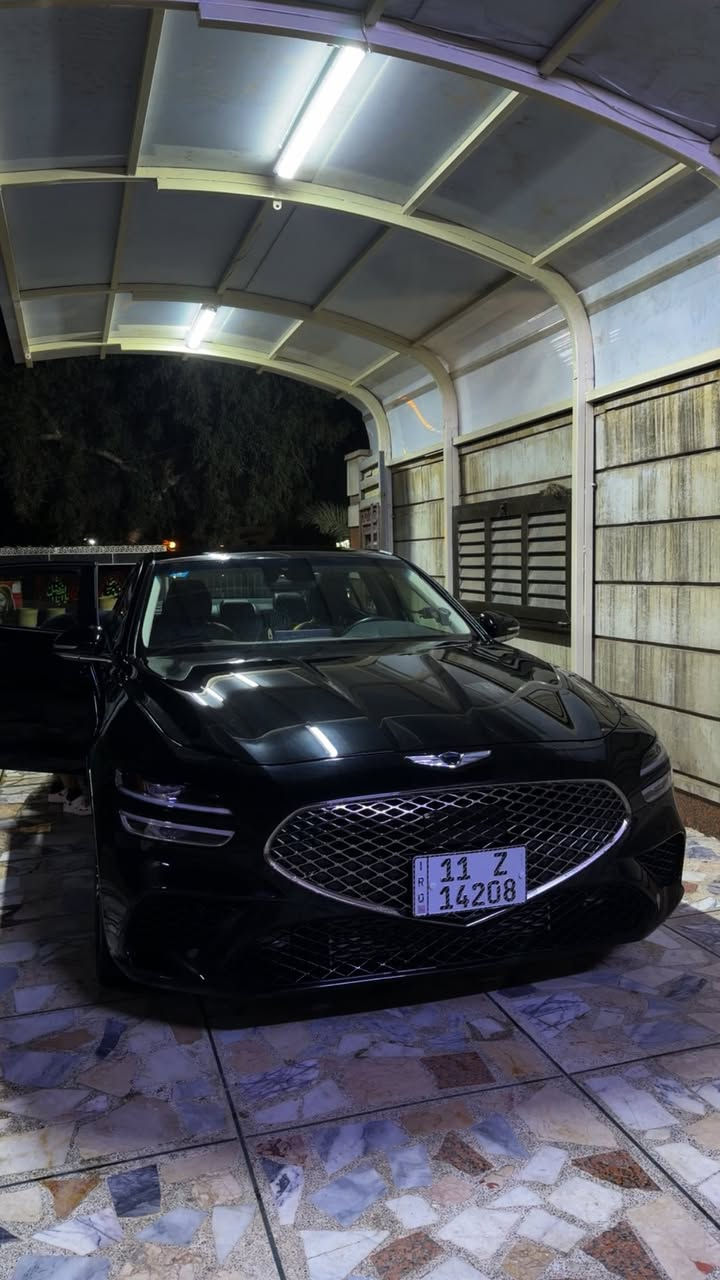 السلام عليكم
جينسس G70 2023 للبيع 
اسود ملكي  بجم كبس 
فول مواصفات عدة البنوراما 
ماشي 60 الف كيلو 
محرك v4 توربو 
للستفسار ***********
