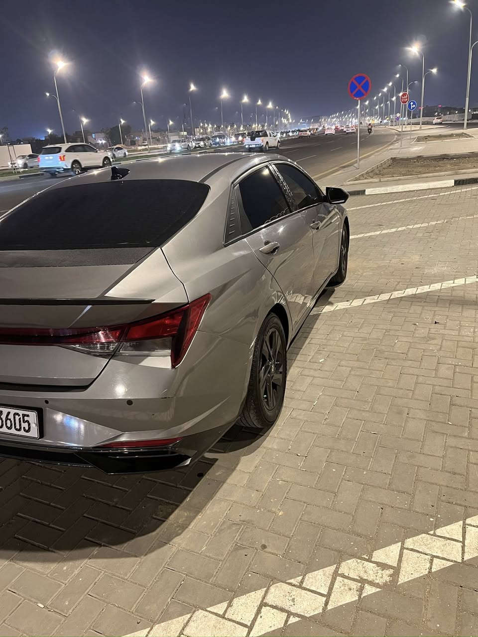 هونداي النترا ٢٣
حادث صندوك 
السيارة رقم معوقين باسمي 
السعر ١٤٠ وبيها مجال للطيبين
‎*********** وتساب
