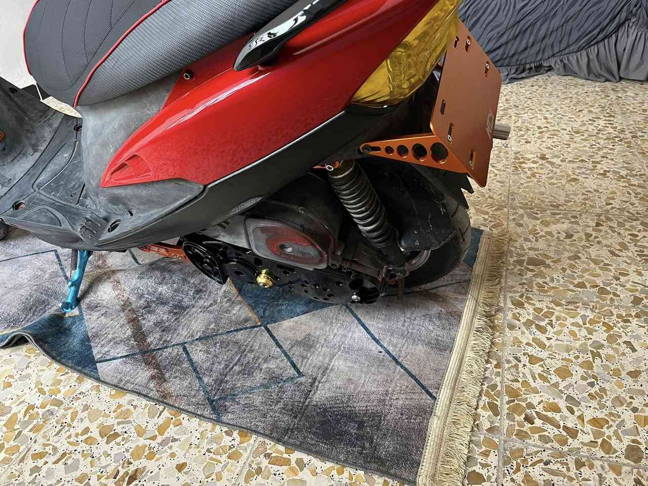 سلام عليكم شباب
دراجه ماكس عدله للبيع 
بيه كومه غراض 
مكينه مال رمبه بيه
دراجه فولل 
مكاني مدينه الصدر 
رقمي ***********
تصل وكلك السعر 🧡❤️
