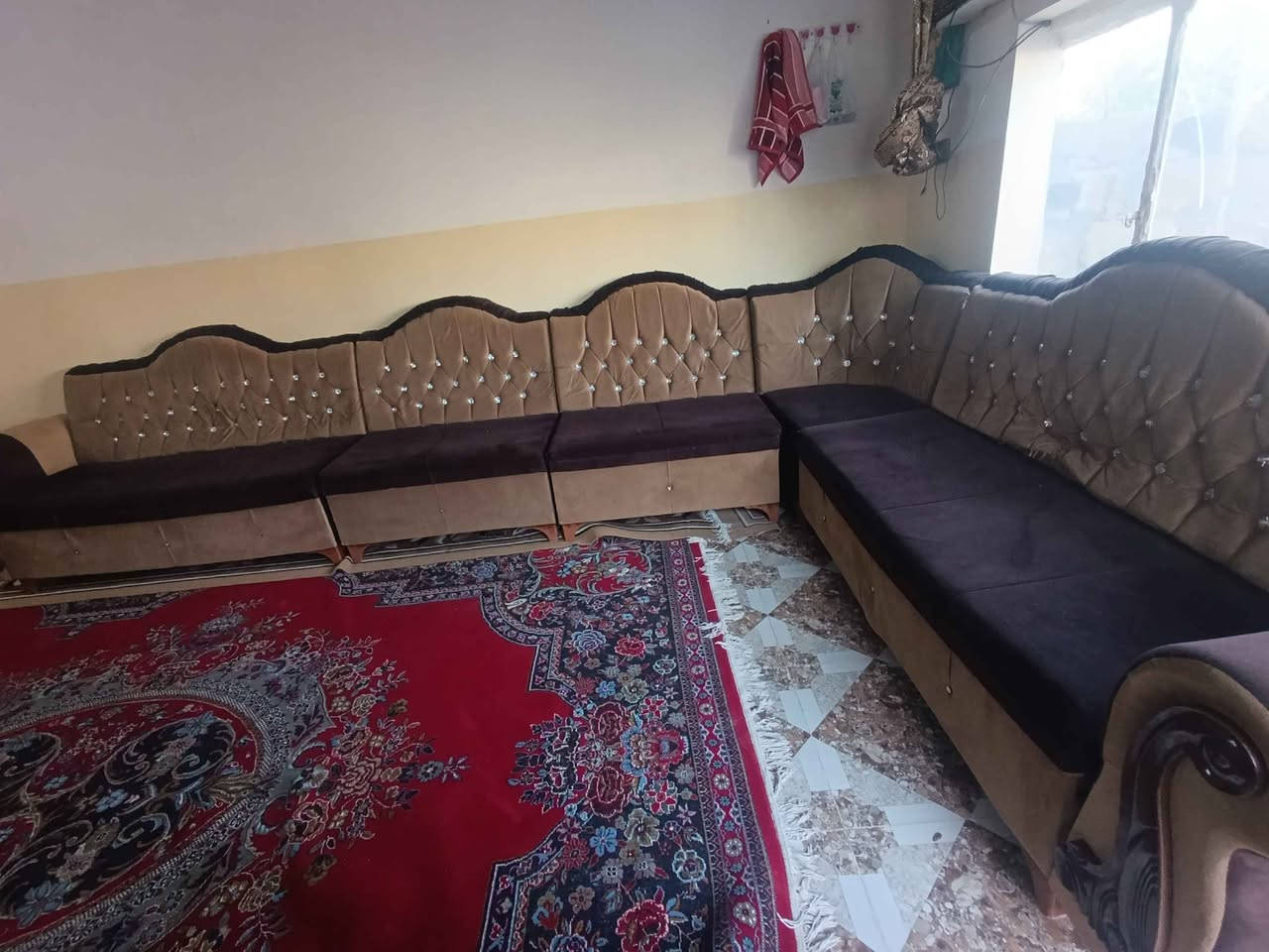 تخم قنفات 5قطع مبي اي عيب السعر 125وبي مجال مكاني حي النصر التصال ***********0 وبي واتساب كركوك, العراق
