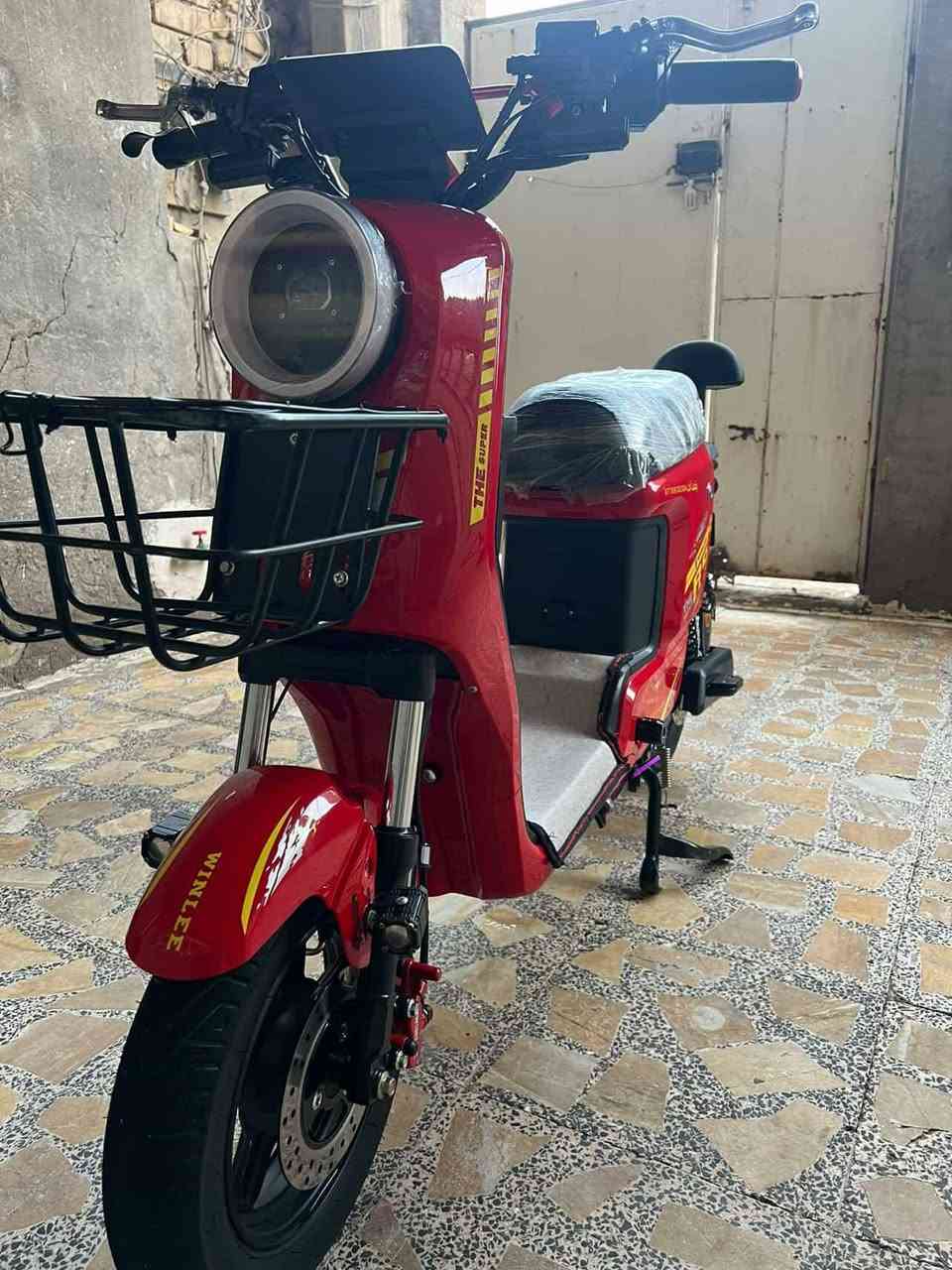 سلام عليكم دراجه للبيع أر 9شحن موديل 2025 دراجه مكفوله خمسه باتري المكان بغداد


**إذا كنت صاحب هذا الإعلان وتريد حذفه لأي سبب، رجاءا أرسل رسالة إلى الدعم الفني**