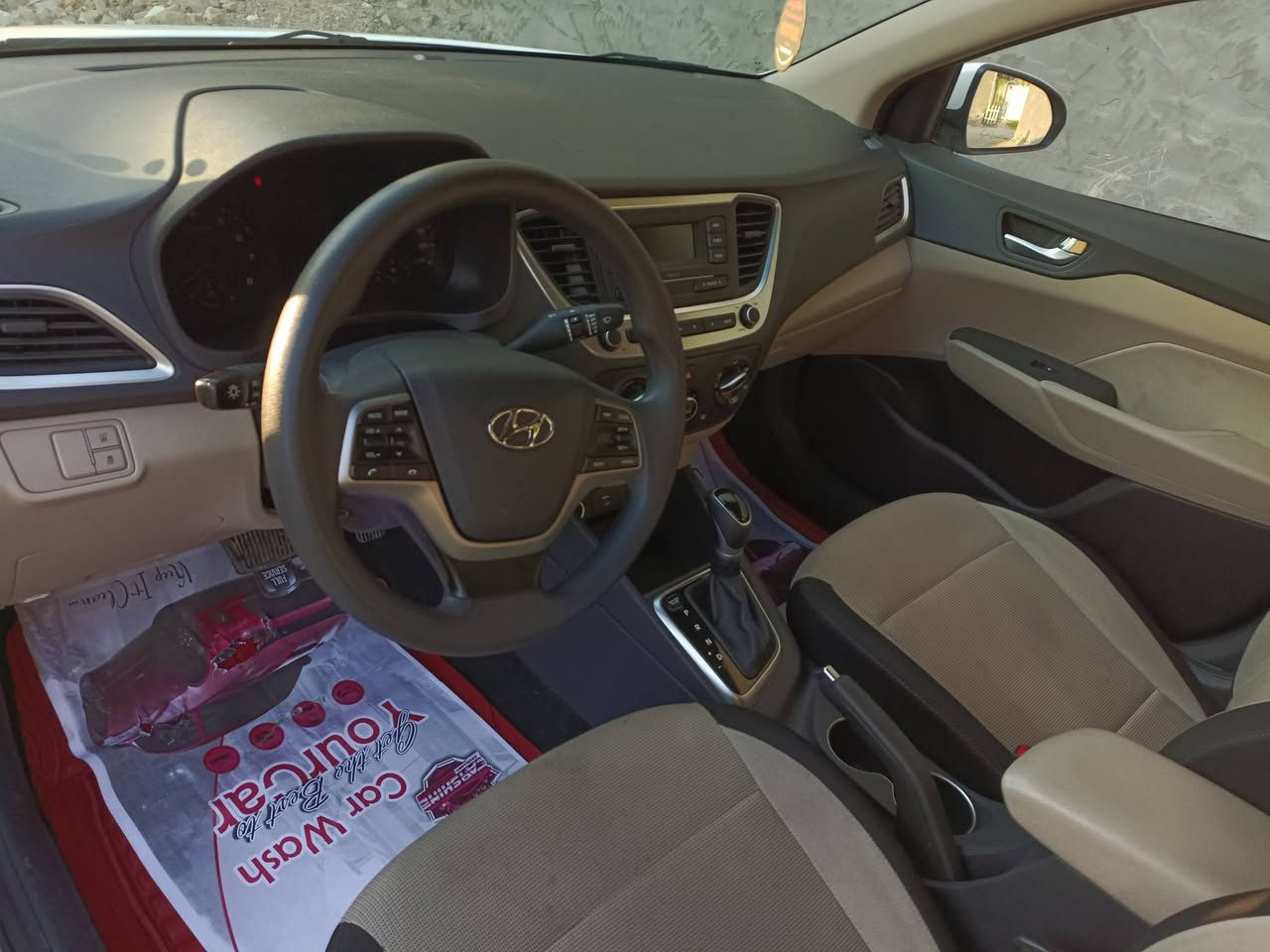 اكسنت خليجي
موديل 22 
معوقين    مكينه 1600   
ماشيه  120 الف  
سياره نظيفه  كلشش 
حادث قبق جنطه تبديل  وقيطان الحوض ماعابر فقط 
***********   مكان السياره سماوة  السعر 130
