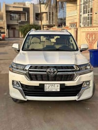 لاندكروز كراند تورنك 2021ساز باب اول رقم بغداد فول مواصفات سيارة جديدة...