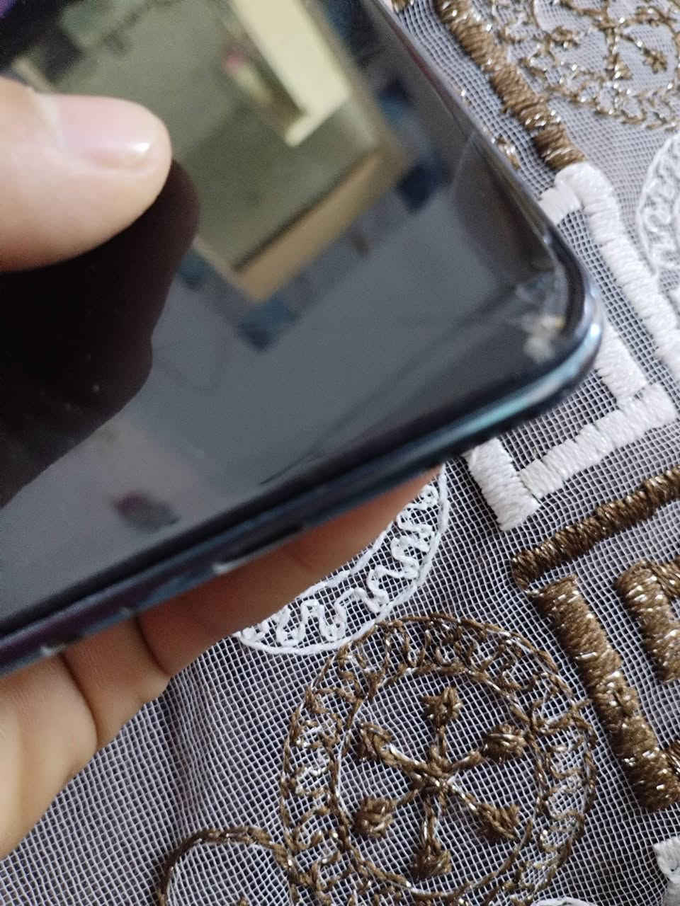 سلام عليكم  جهاز HUAWEIY9s /جهاز مرتب نضيف بي فطره بصيطه بل شاشه جوه / كامرته ما تشتغل بيهة عطل بصيط تصلح / جي محتاج رايد ابيعه /مكاني الحسينية 4000 بشارع عشرين/ السعر 80 بي مجال /رقم ***********
