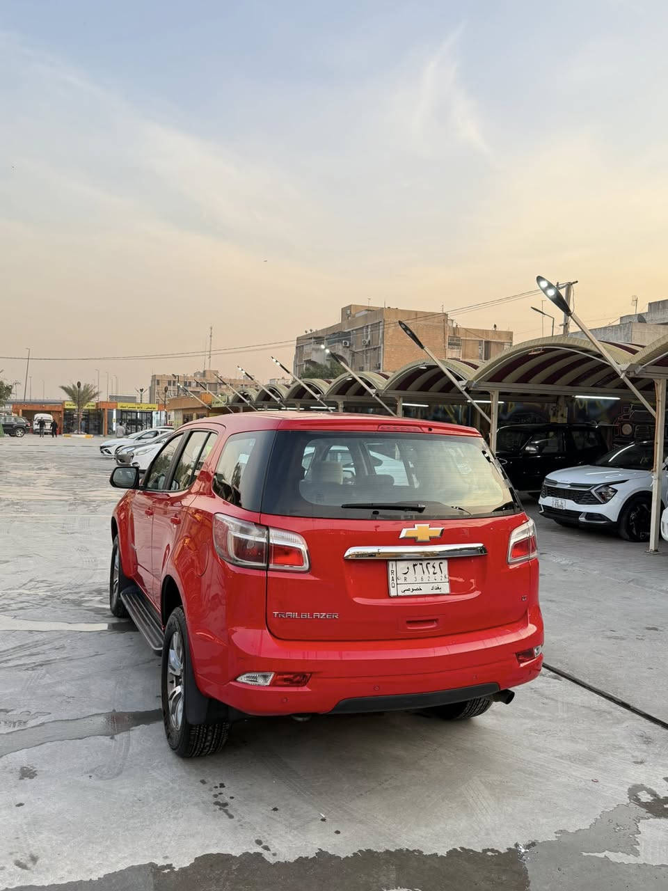 شوفلريت تريل بلايزر
٧ راكب  مكينة ٣٦٠٠
٢٠١٨ وكالة المنصور 
ماشية ٨٢ الف 
بدون حادث او صبغ
 مكانه بغداد زيونه
السعر : 182 ورقه
***********
