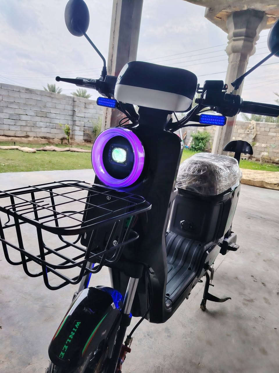 دراجه شحن للبيع السعر خاص 
موديل 25
ما صار شهر من اخذتهه


**إذا كنت صاحب هذا الإعلان وتريد حذفه لأي سبب، رجاءا أرسل رسالة إلى الدعم الفني**