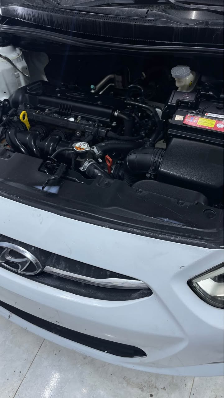 السلام عليكم 
اكسنت للبيع موديل 2017
كفاله عامة عدا الدعاميات 
السونار موجود بالصور
فول كفاله ومواصفات
فتحة طكتين لايت عدسة 
محرك1600 رقم بغداد ب اسمي 
تحويل ثاني يوم
سيارة ماناقصهه اي شي شغل واطلع
الشراي يتصل وحاضر اله
للتواصل 
***********
*********** البصرة, العراق
