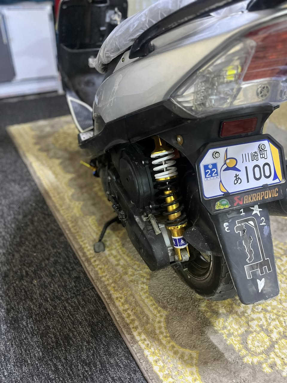 سلام عليكم ماكس عدله لبيع دراجه مافتوحه نكره سلف هندر كهربايات باتري كله شغاله وباله نجمه دراجه مزوده بس كفرات تجاري سعر 725 وبيه مجال


**إذا كنت صاحب هذا الإعلان وتريد حذفه لأي سبب، رجاءا أرسل رسالة إلى الدعم الفني**