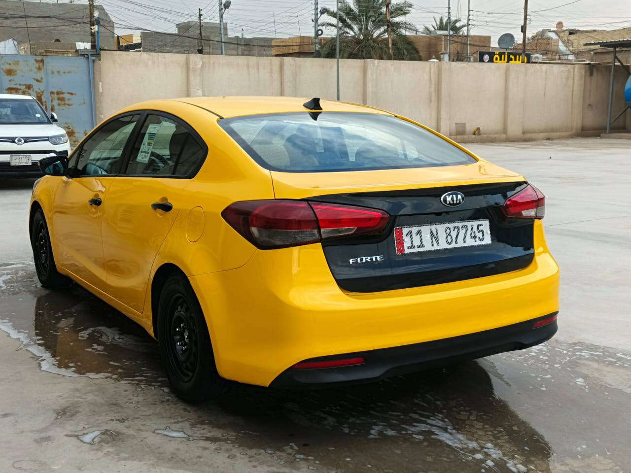 سلام عليكم فورتي موديل 2017 مكينه 2000 دوش حادثه جاملغ مبدل السياره كلشي جديد بيه تخم تاير حداديه منضومه تبريد جديده ارقام والهزه جديده سنويه الل 30 السعر 116
اللستفسار ***********
