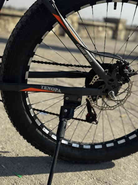 بايسكل جبلي رياضي جديد مستعمل شهر فقط بدالات امامي وخلفي التاير حجم 3*26 موديل 2025 بسعر 150 الف وبي مجال
***********
