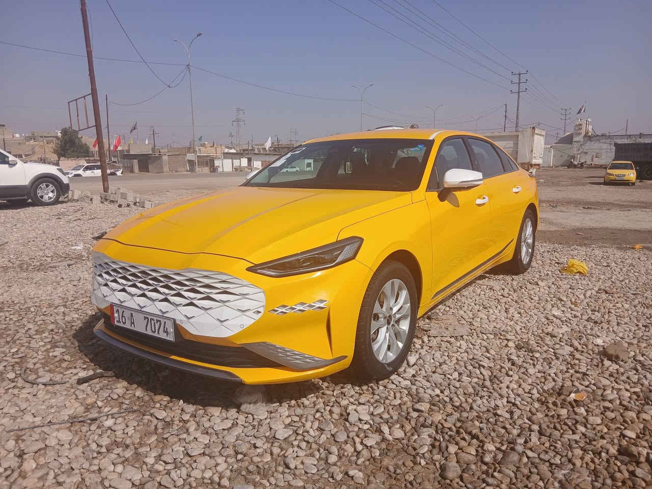 K8 
موديل ٢٤ 
غاز بلادي
قطعه وحده  بيه بدون داخل من كوريه 
السعر ٢١٠
***********
