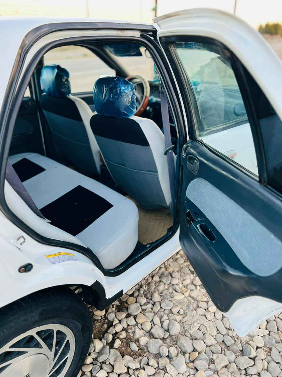 كيا سيفية للبيع
موديل 1994
كير اوتماتيك 
شرط النضافة
سيارة متعوب عليه وبالعافية على ياخذه 
رقم بغداد مشروع وطني 
كهربائيات كله شغاله 
كفالة من ضربة وكص 
تخم تاير جديد 
صدر أمامي وخلفي جديد 
صبغ حزام فقط 
السعر 37 بيه مجال بسيط 
***********
مكاني بابل شوملي
