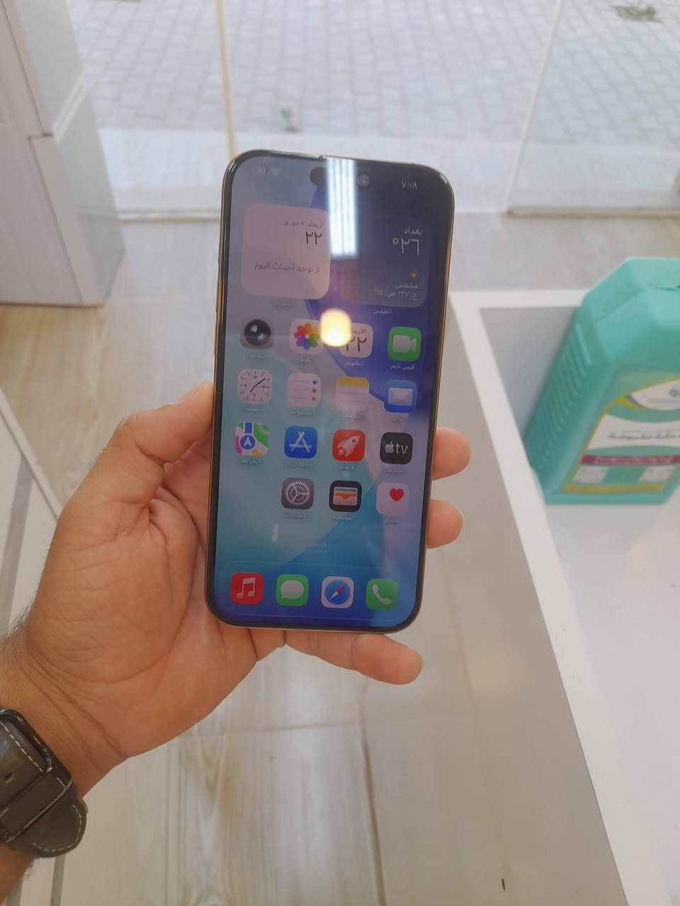 السلام عليكم 16pro Max ذ256 باتري 91 عربي شرق اوسط سعره 1275 /***********
